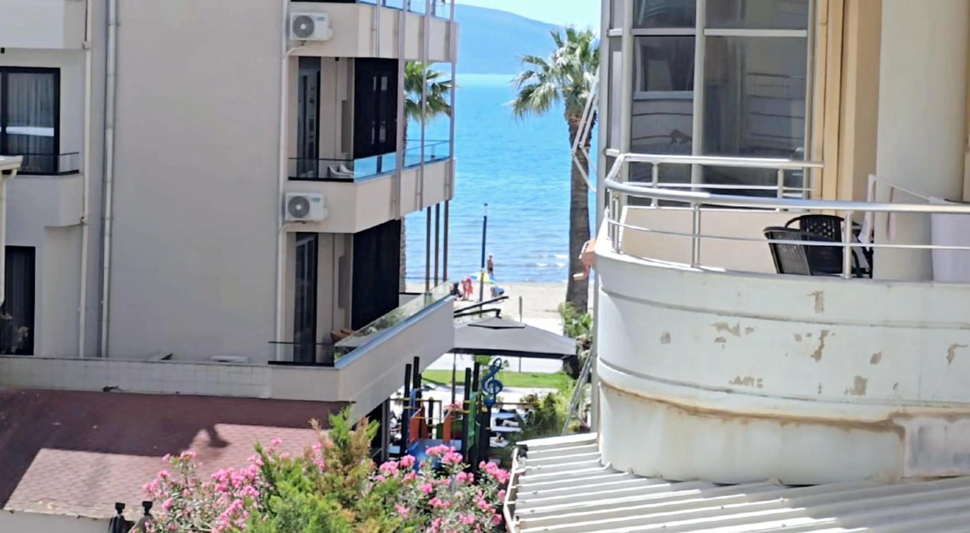 Apartment Me Qera Lungomare Vlore Medem1 Zewnętrze zdjęcie